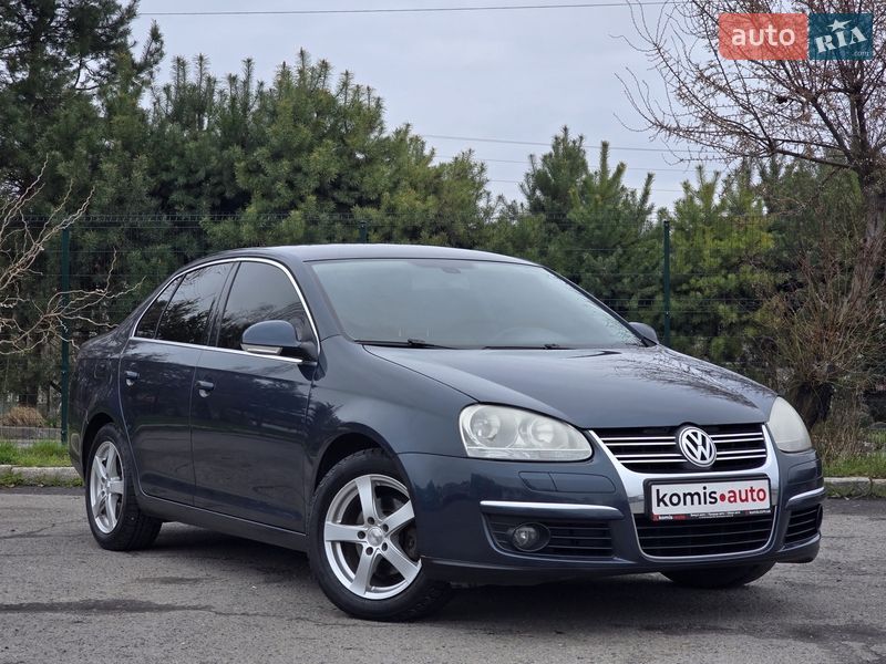 Седан Volkswagen Jetta 2006 в Хмельницком фото Седан Volkswagen Jetta 2006 в Хмельницком