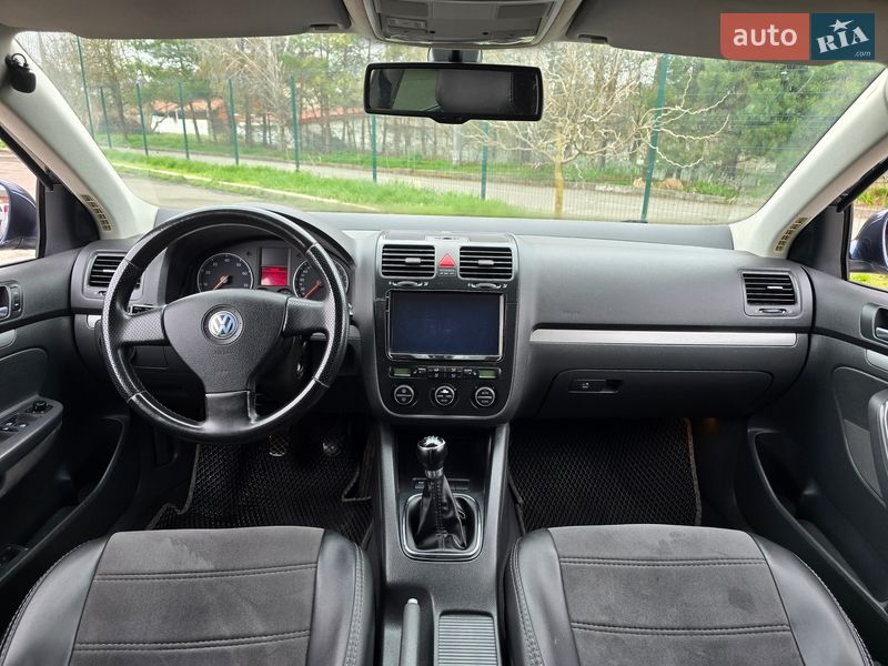 Седан Volkswagen Jetta 2006 в Хмельницком фото 2 Седан Volkswagen Jetta 2006 в Хмельницком