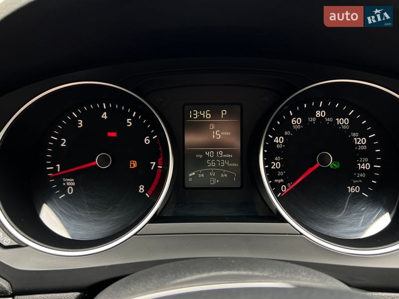 Седан Volkswagen Jetta 2017 в Ивано-Франковске