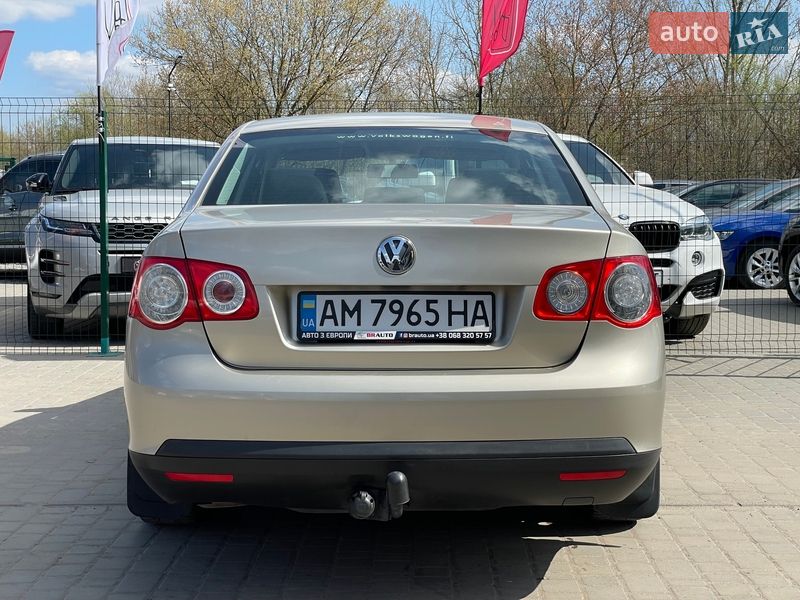 Седан Volkswagen Jetta 2005 в Бердичеве