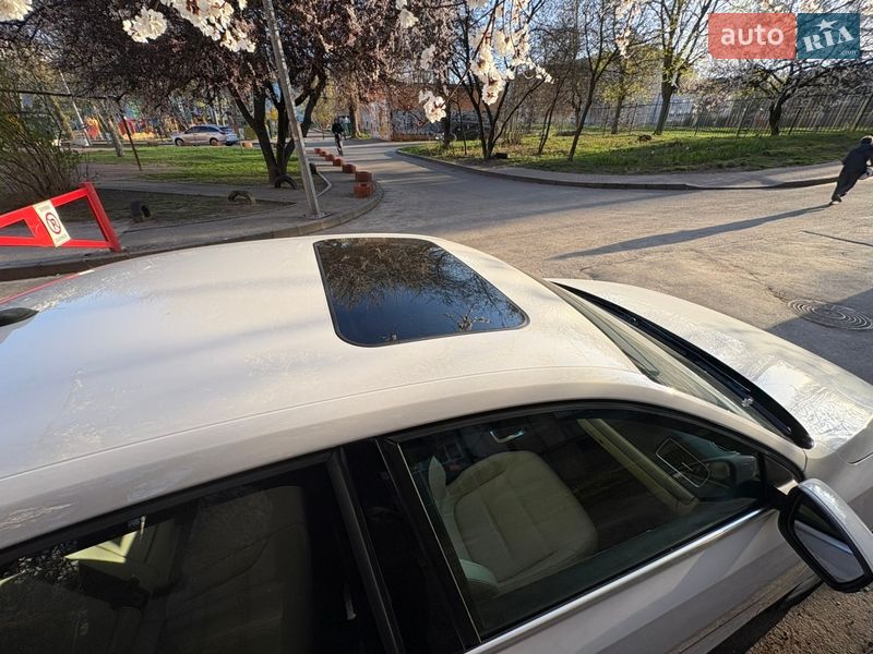 Седан Volkswagen Jetta 2013 в Киеве