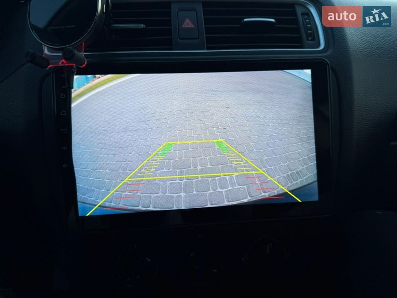 Седан Volkswagen Jetta 2014 в Киеве