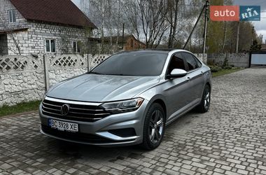 Седан Volkswagen Jetta 2019 в Луцьку