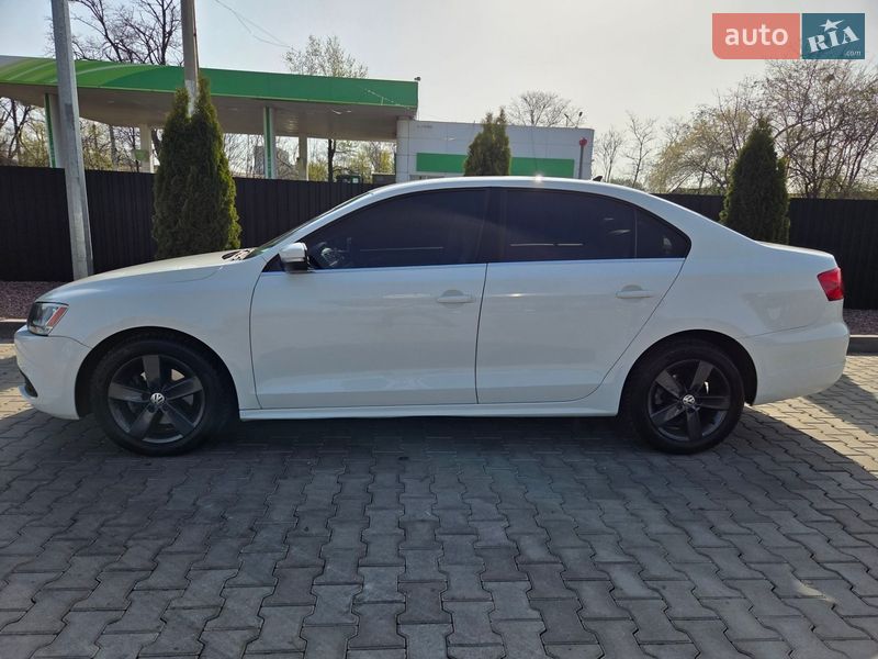Седан Volkswagen Jetta 2012 в Одессе