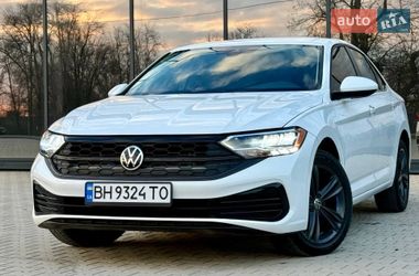 Седан Volkswagen Jetta 2022 в Одесі