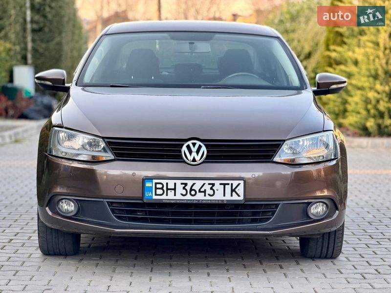 Седан Volkswagen Jetta 2011 в Одессе