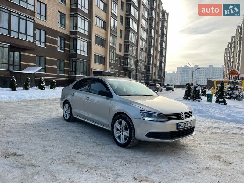 Volkswagen Jetta 2011