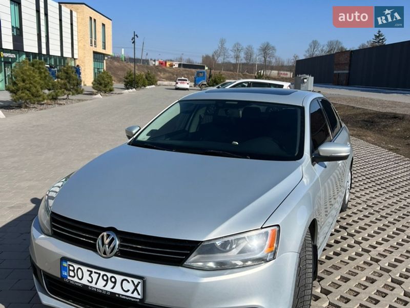 Volkswagen Jetta 2011