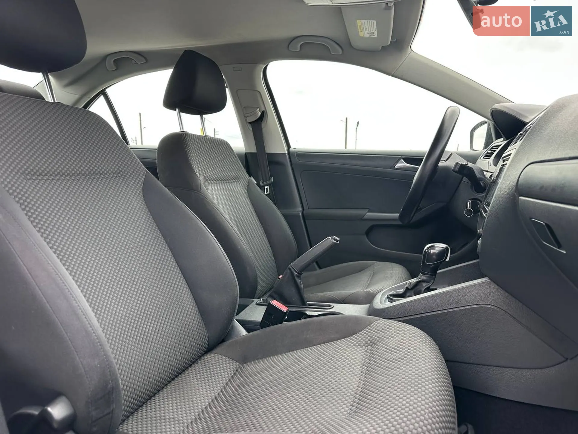 2012 Volkswagen Jetta - мініатюра 16