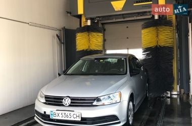 Седан Volkswagen Jetta 2015 в Хмельницькому