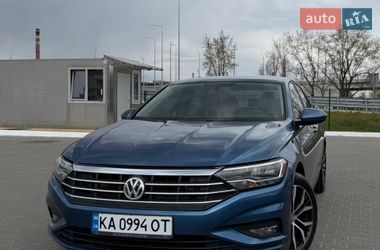 Седан Volkswagen Jetta 2018 в Киеве