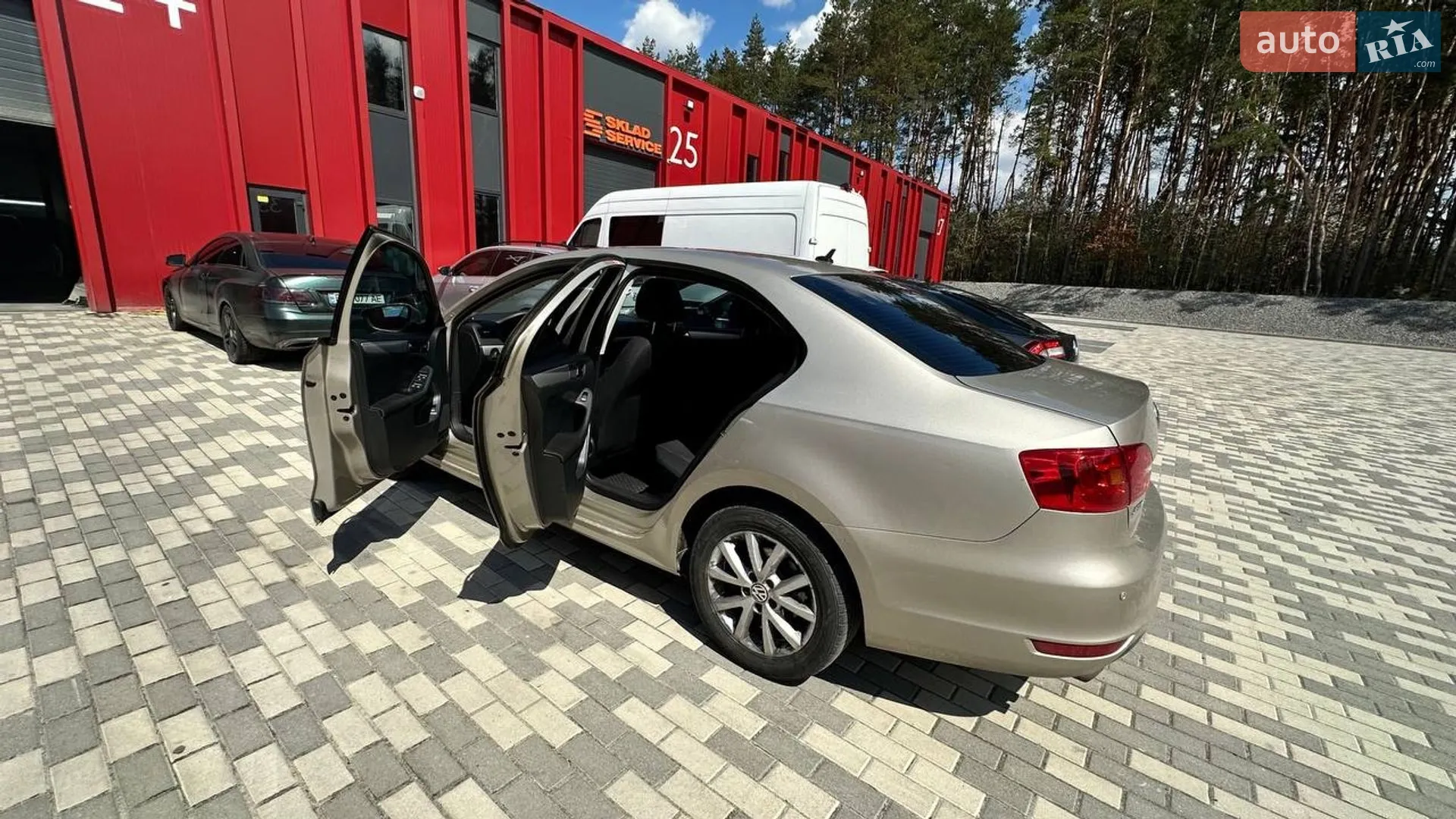 2012 Volkswagen Jetta - мініатюра 2