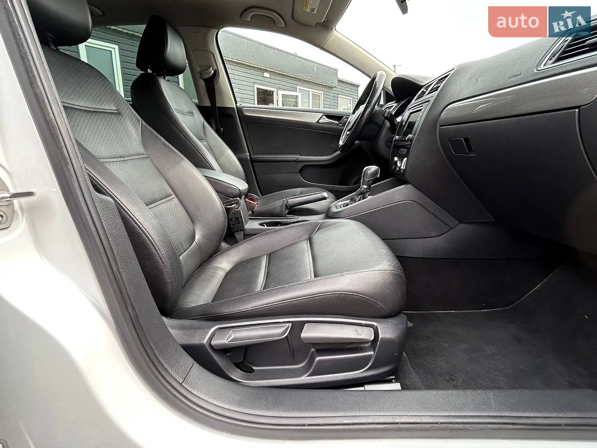 2015 Volkswagen Jetta - мініатюра 33
