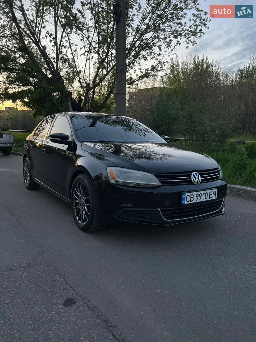 2011 Volkswagen Jetta - мініатюра 2