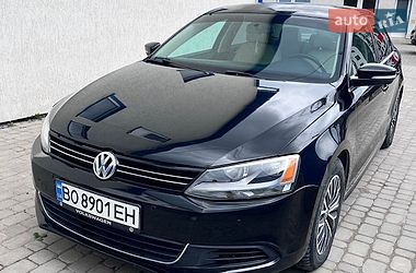Седан Volkswagen Jetta 2012 в Кременце