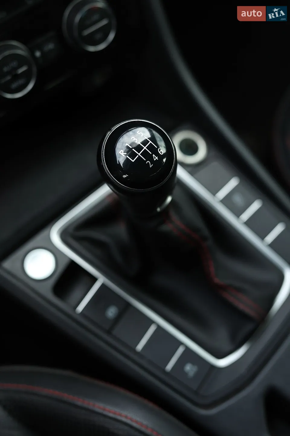 2019 Volkswagen Jetta - мініатюра 19
