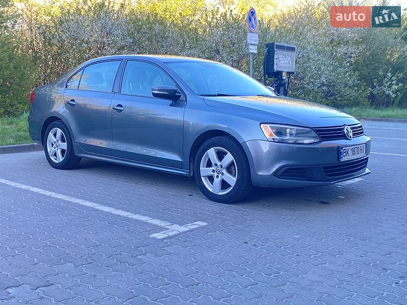 Volkswagen Jetta 2013