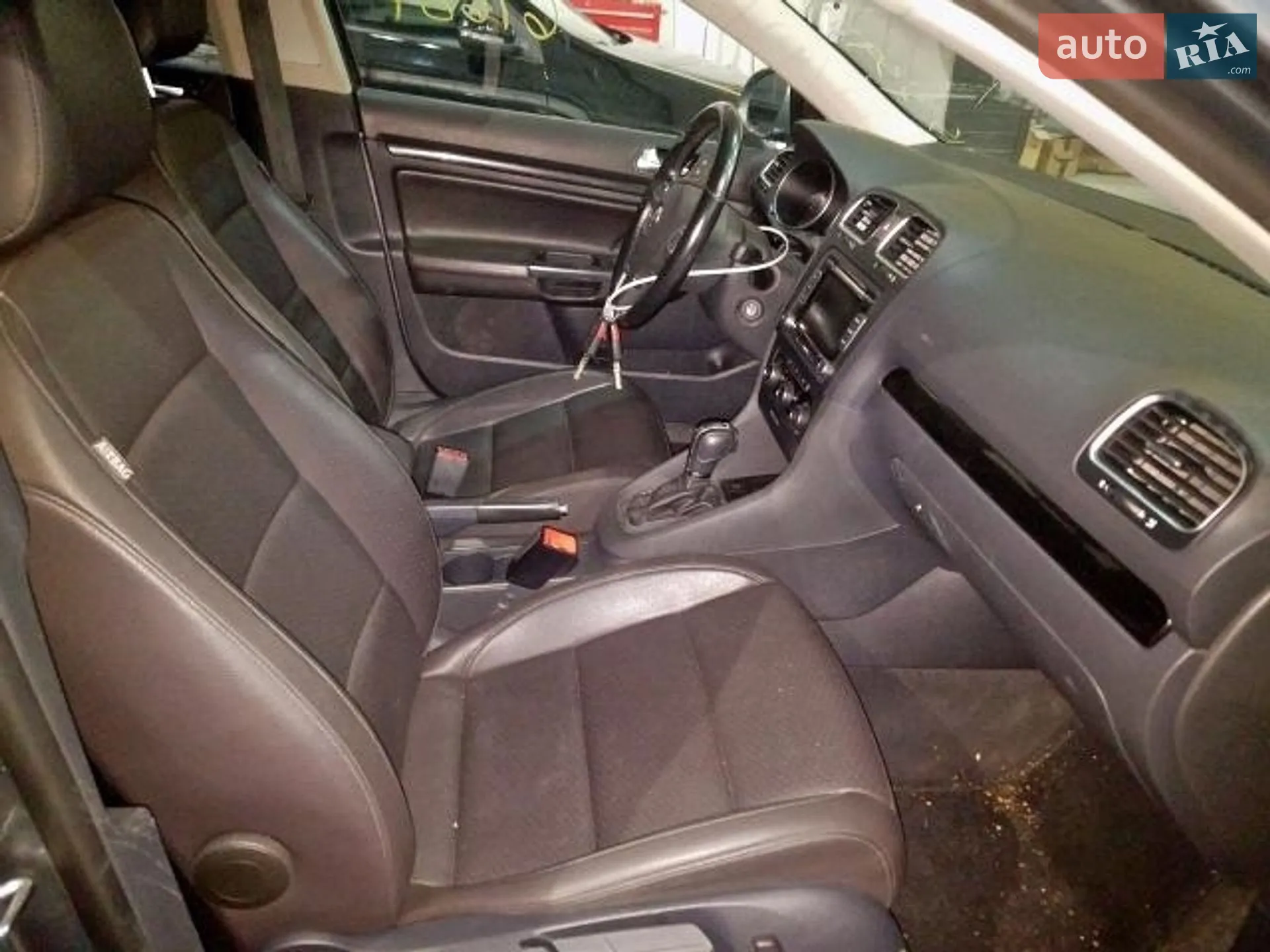 2013 Volkswagen Jetta - мініатюра 35