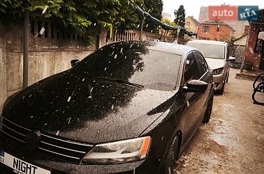 Седан Volkswagen Jetta 2016 в Вінниці