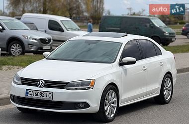 Седан Volkswagen Jetta 2013 в Черкассах