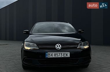 Седан Volkswagen Jetta 2013 в Хмельницком