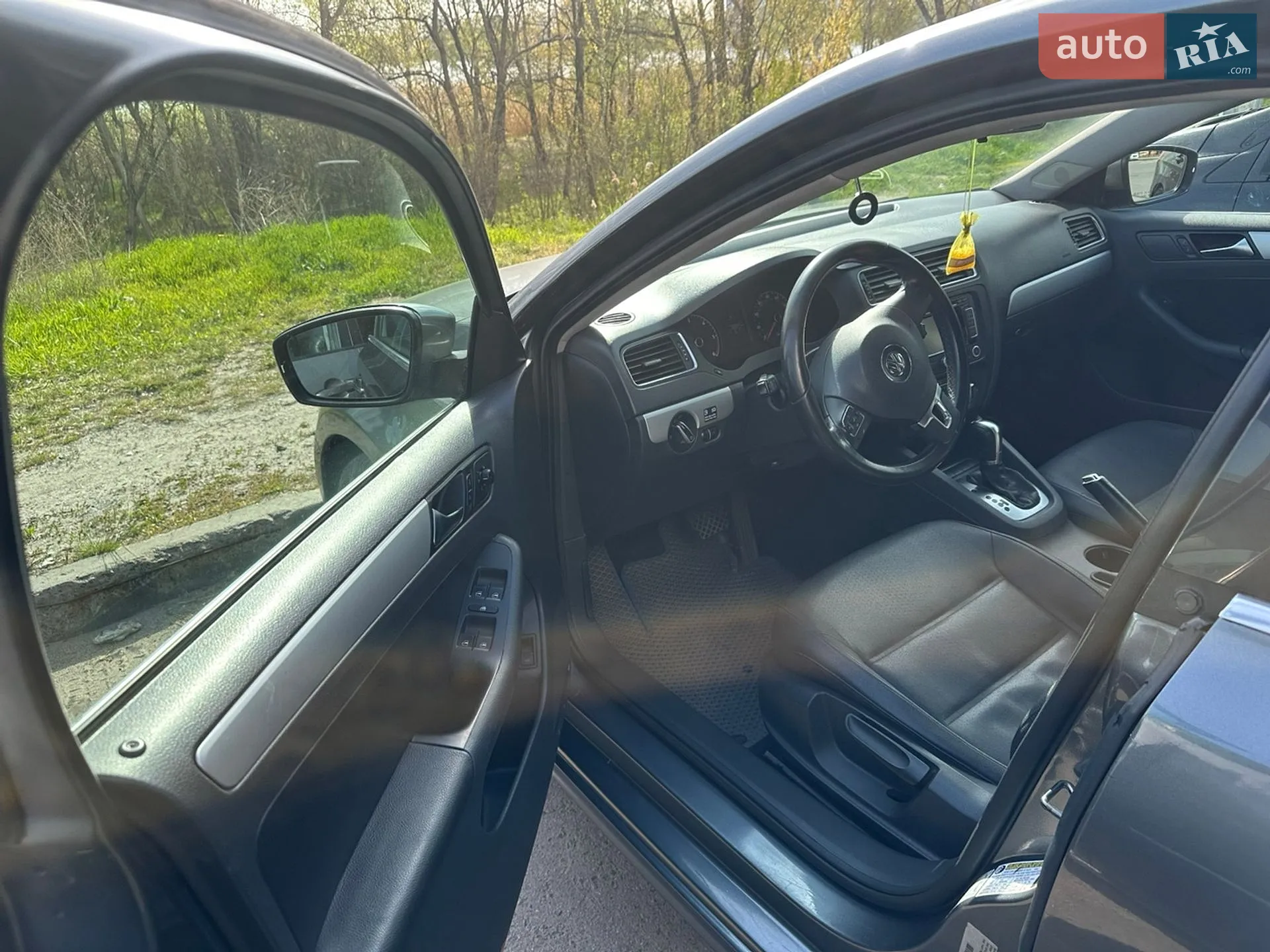 2011 Volkswagen Jetta - мініатюра 11