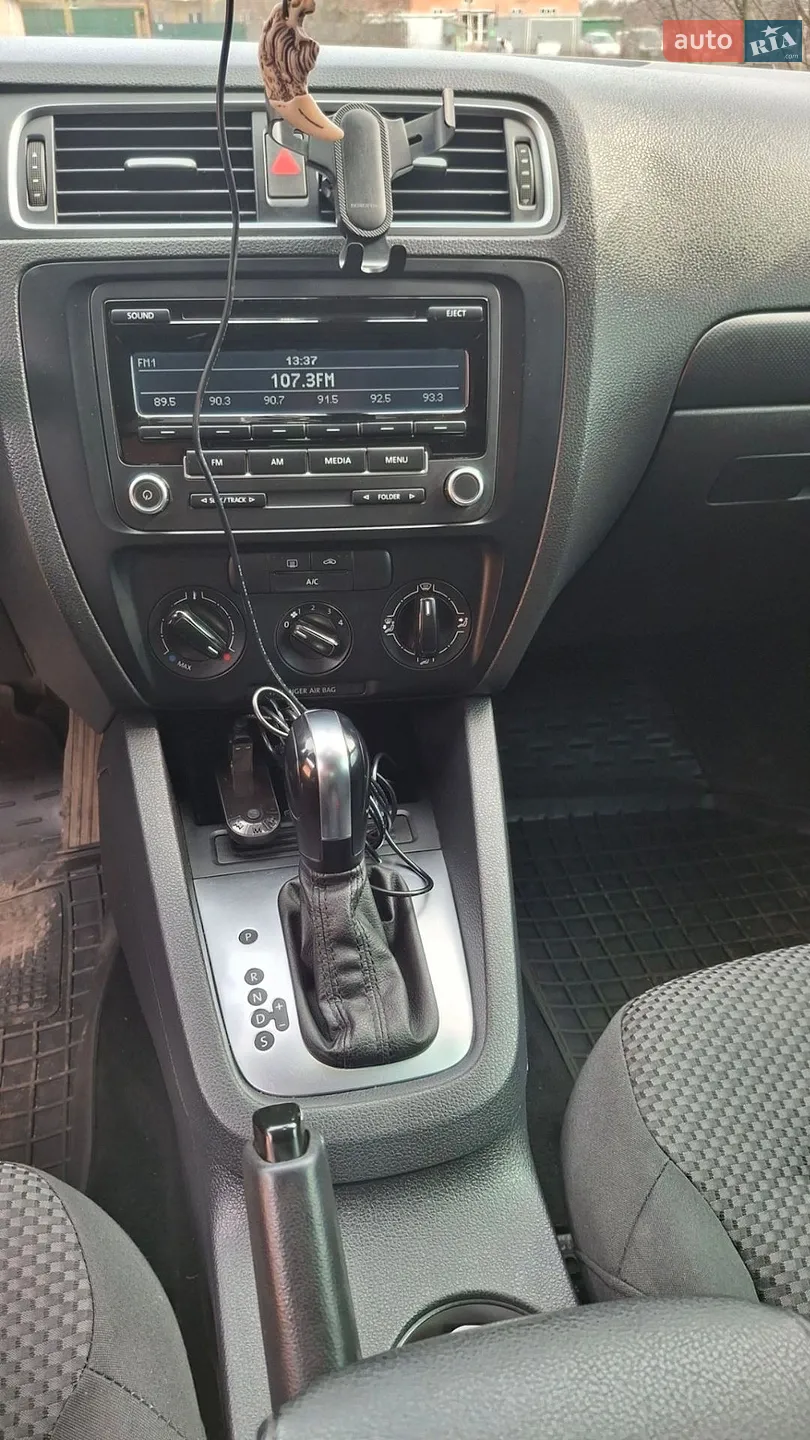 2013 Volkswagen Jetta - мініатюра 18
