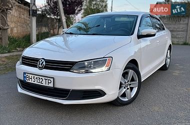 Седан Volkswagen Jetta 2011 в Одессе