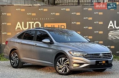 Седан Volkswagen Jetta 2019 в Харькове
