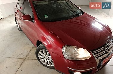 Седан Volkswagen Jetta 2007 в Львові