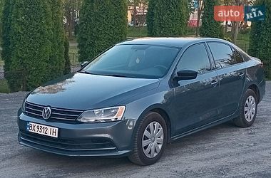 Седан Volkswagen Jetta 2015 в Хмельницькому