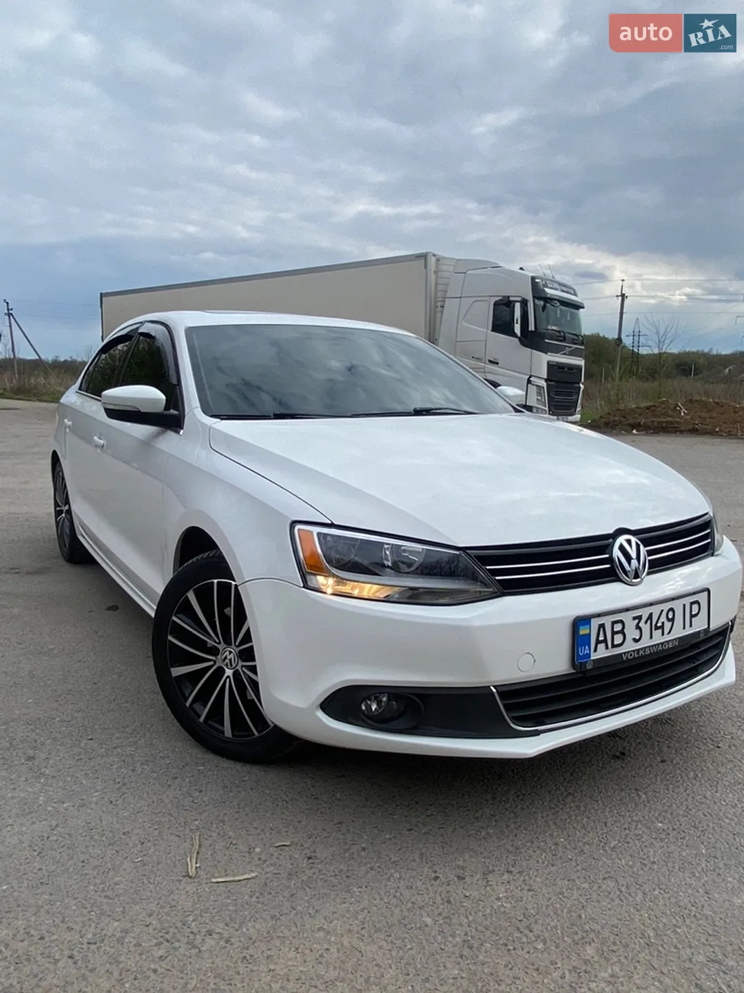2013 Volkswagen Jetta - фото 1
