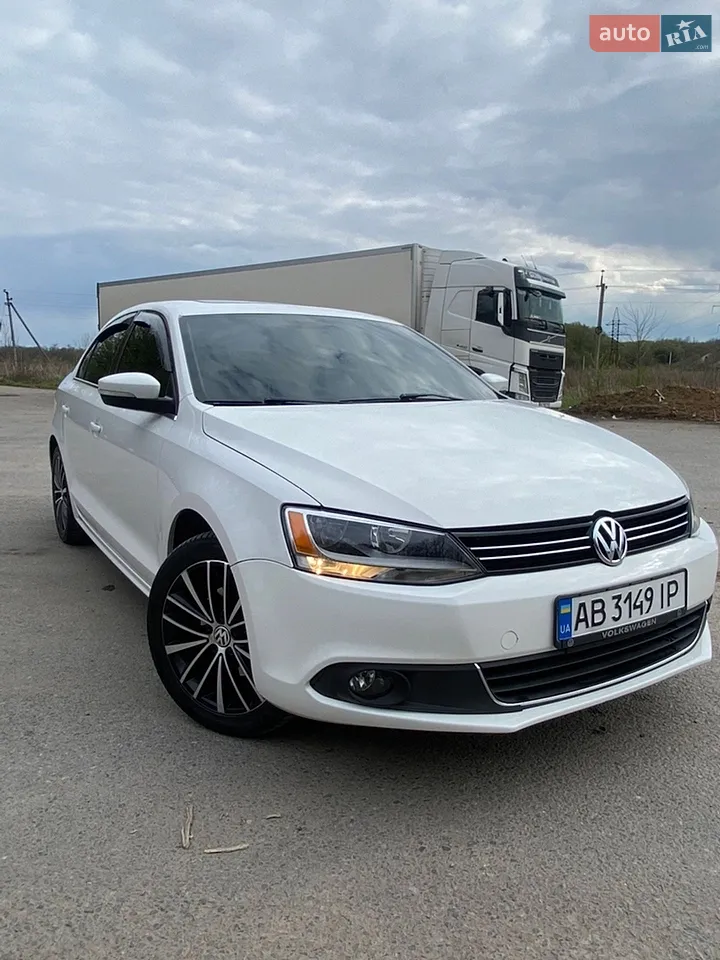 2012 Volkswagen Jetta - мініатюра 13