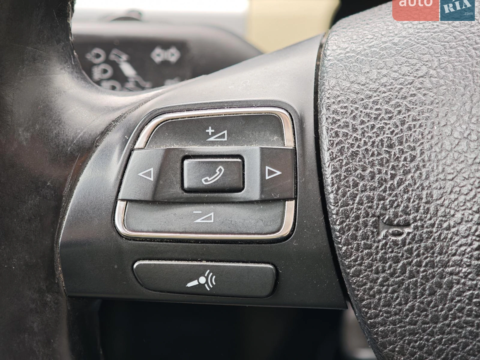 2013 Volkswagen Jetta - мініатюра 25