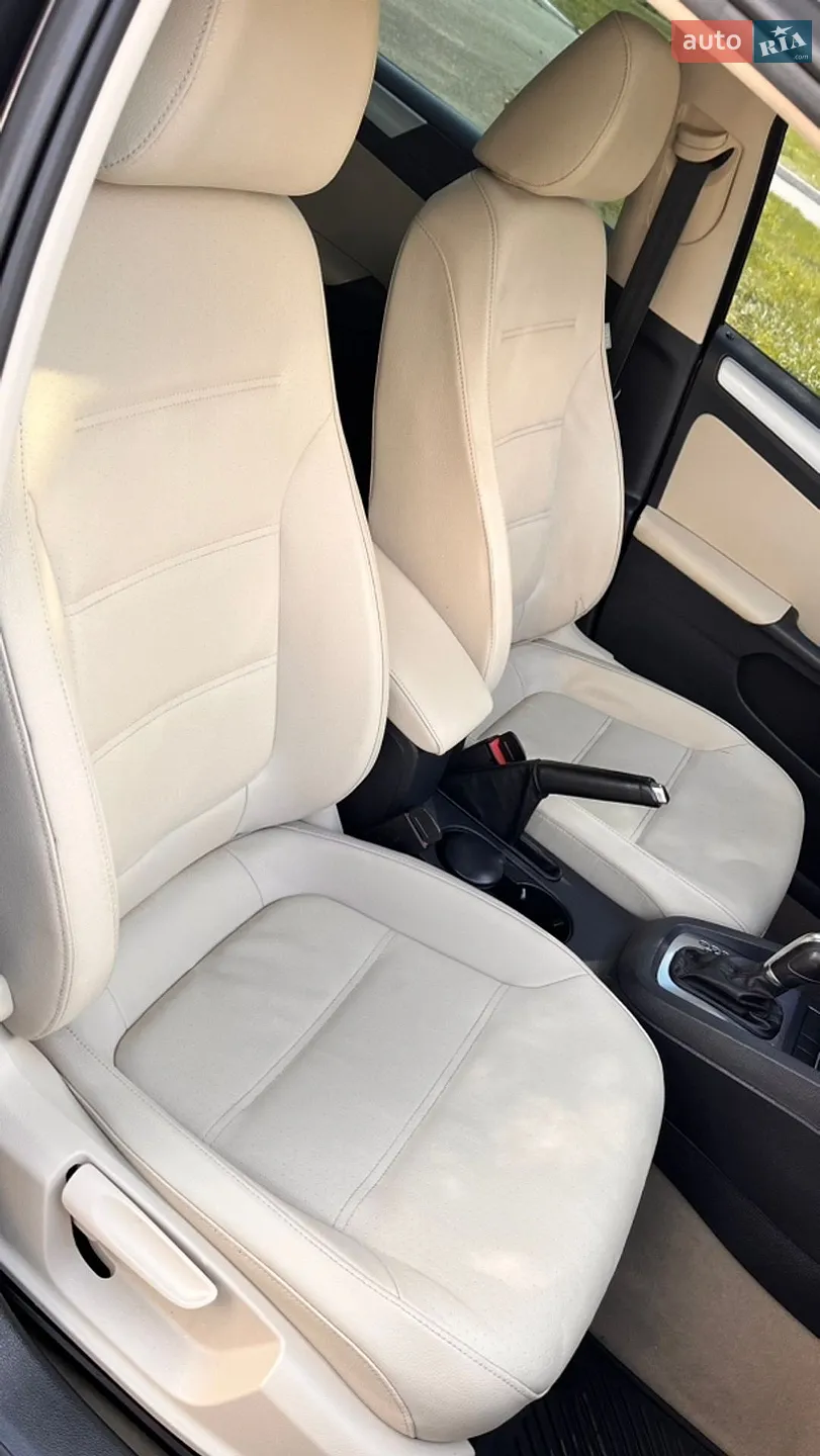 2012 Volkswagen Jetta - мініатюра 25