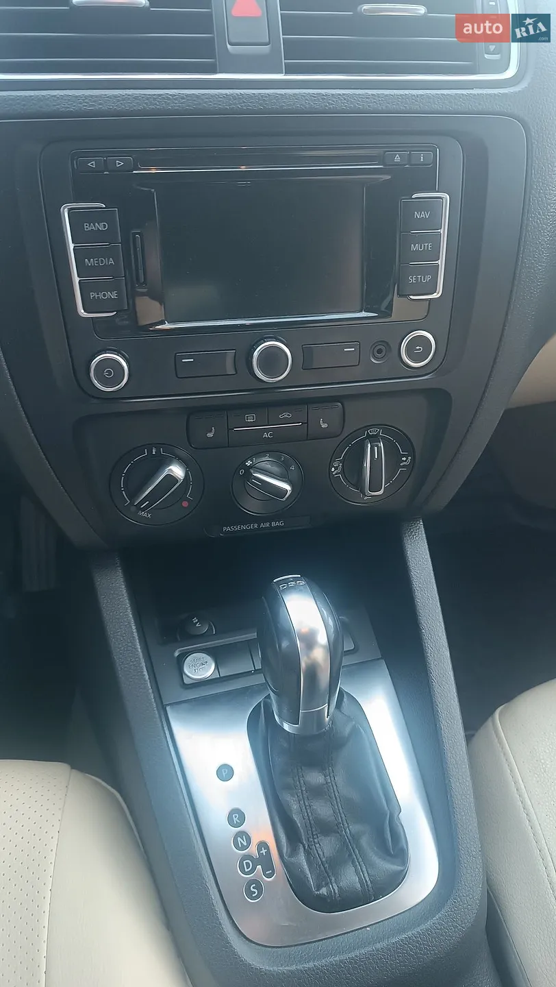 2012 Volkswagen Jetta - мініатюра 7