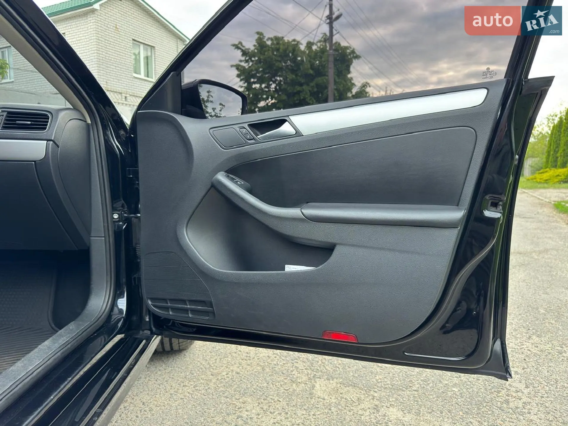 2012 Volkswagen Jetta - мініатюра 29