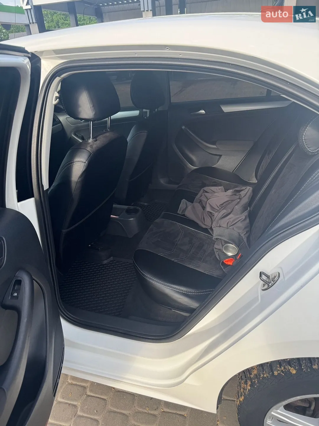 2011 Volkswagen Jetta - мініатюра 23