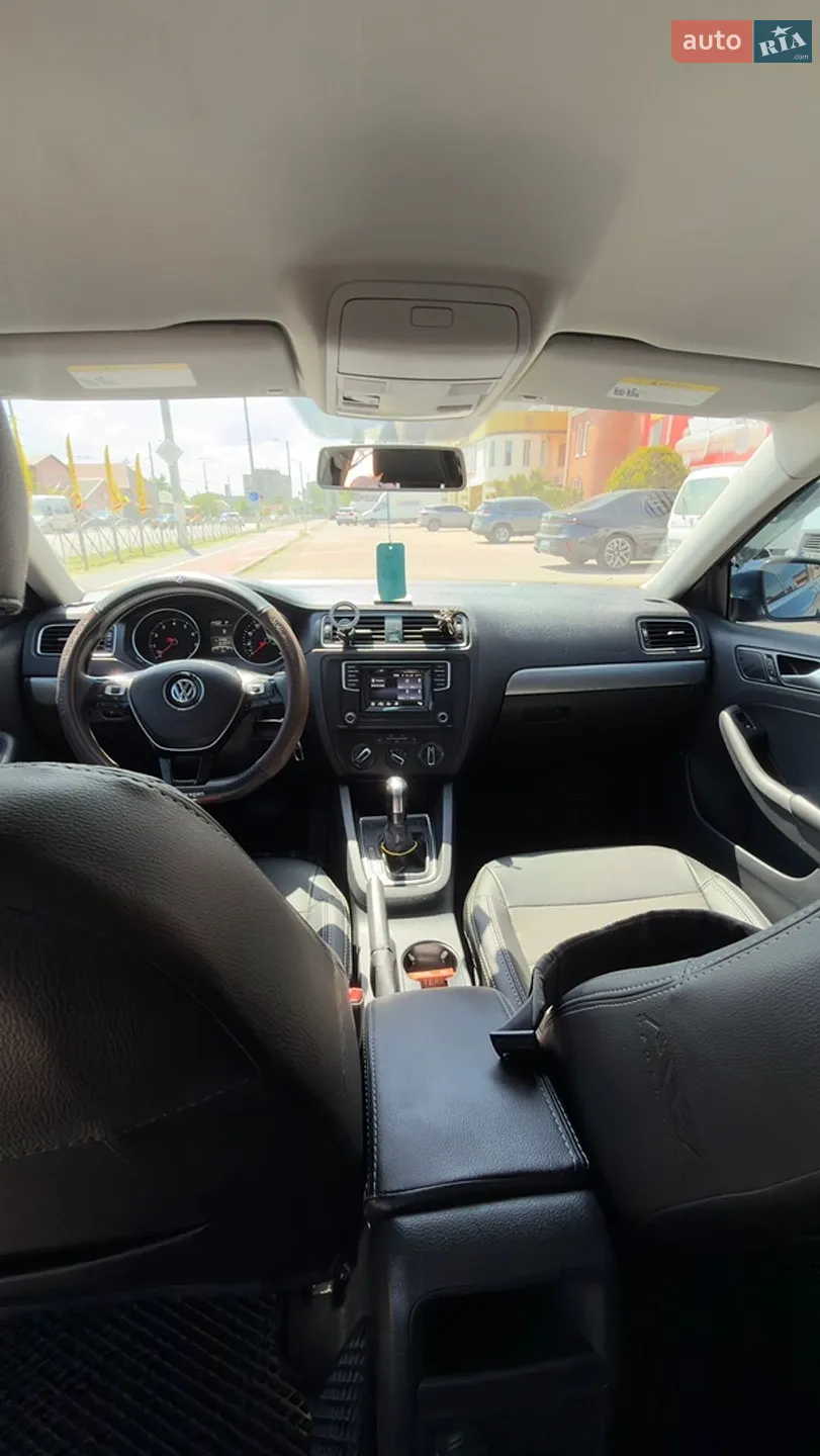 2017 Volkswagen Jetta - мініатюра 16