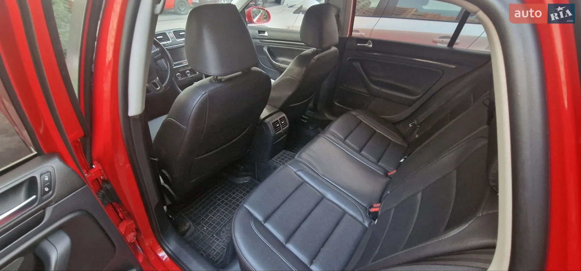 2011 Volkswagen Jetta - мініатюра 16