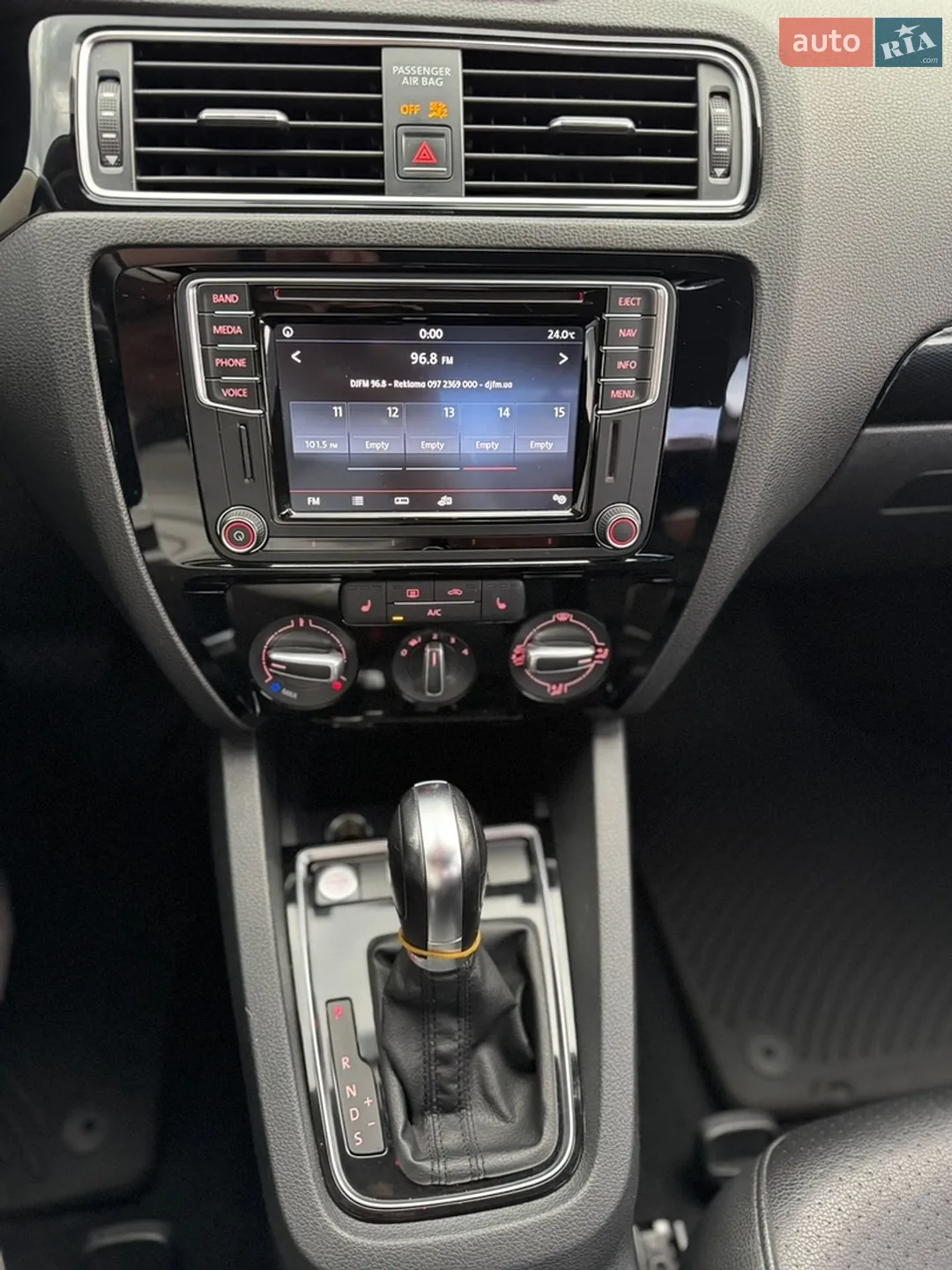 2015 Volkswagen Jetta - мініатюра 50