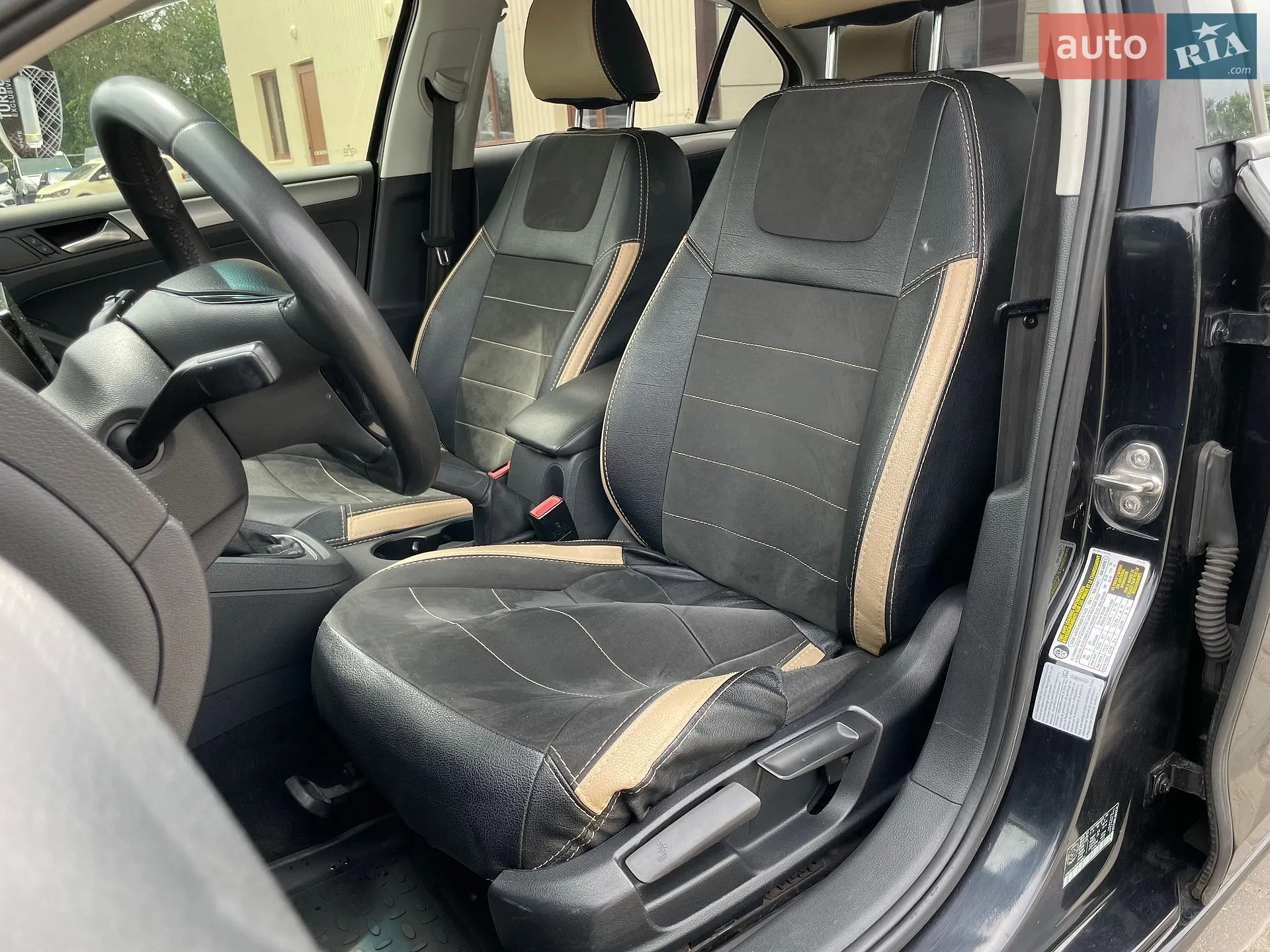 2014 Volkswagen Jetta - мініатюра 25