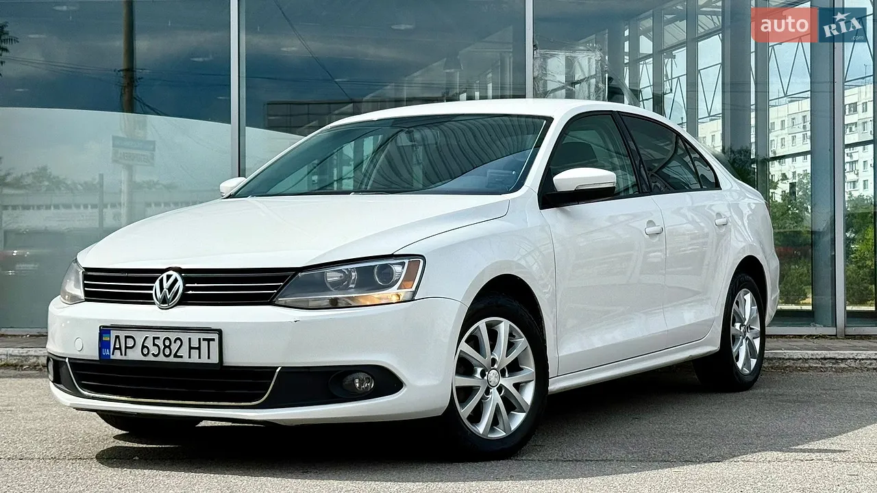 2010 Volkswagen Jetta - мініатюра 13