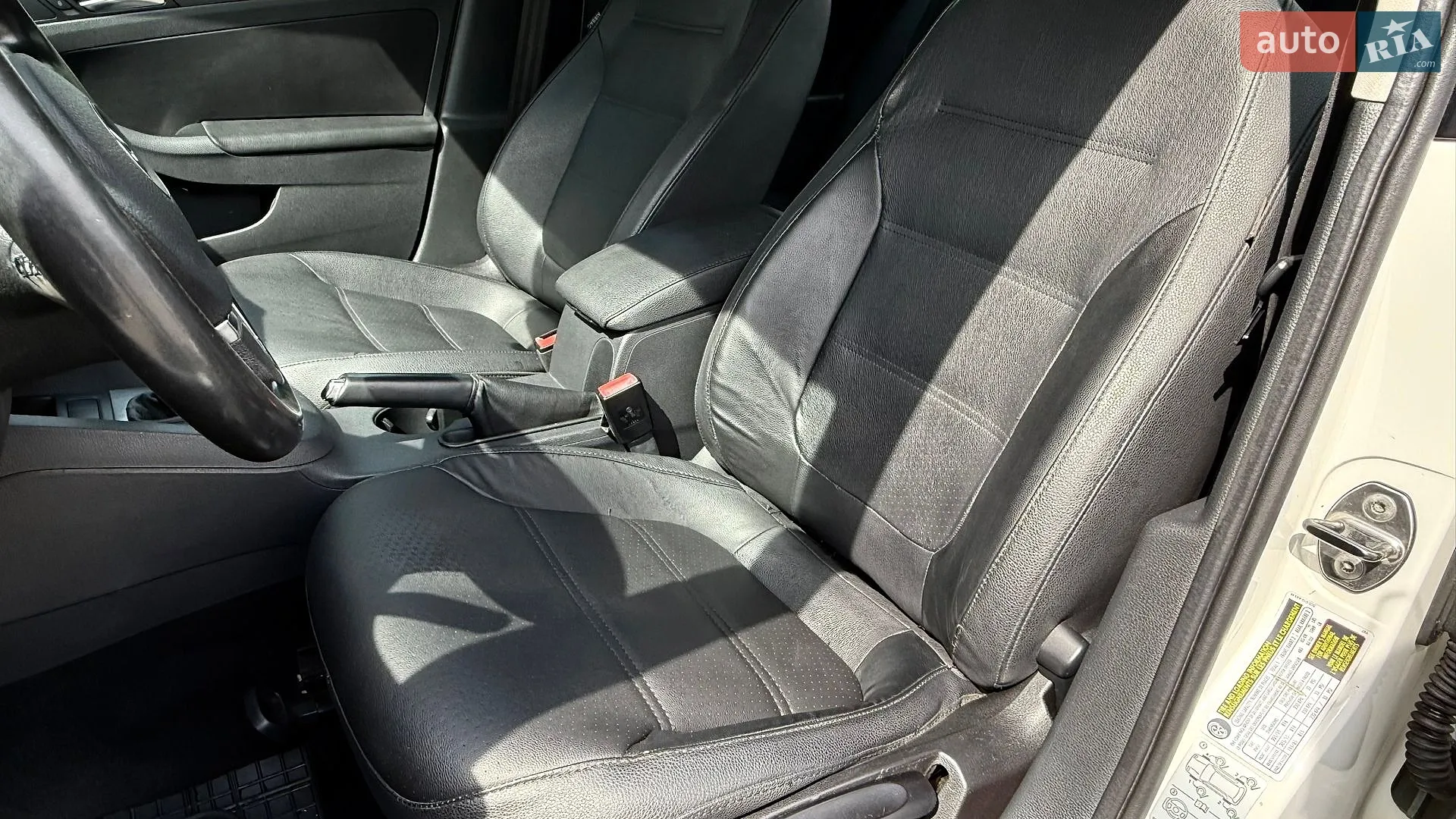 2011 Volkswagen Jetta - мініатюра 20