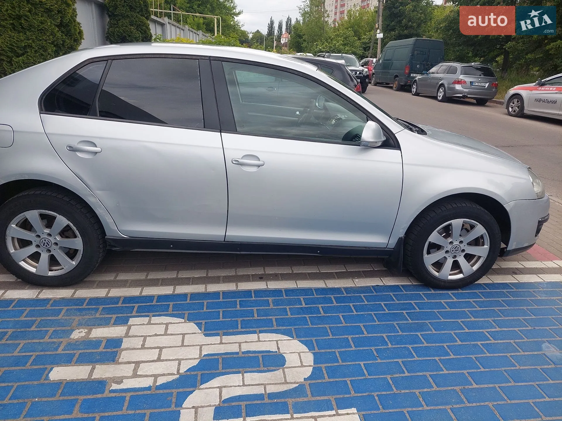 2010 Volkswagen Jetta - мініатюра 4