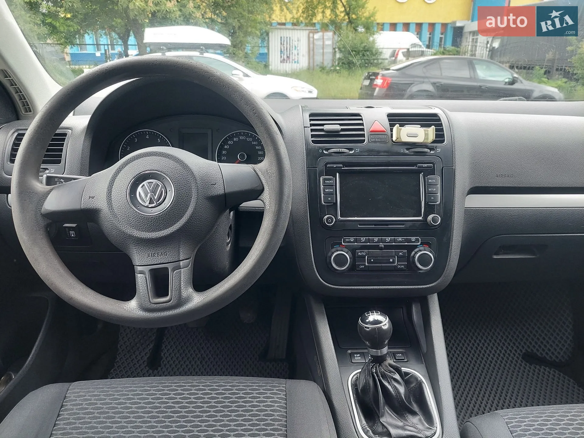 2010 Volkswagen Jetta - мініатюра 17