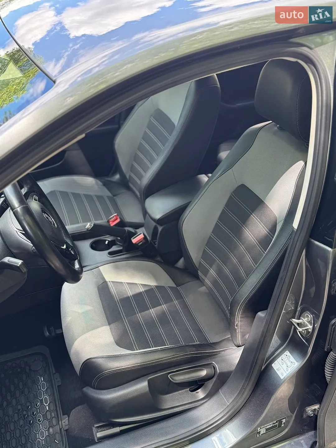 2016 Volkswagen Jetta - мініатюра 25