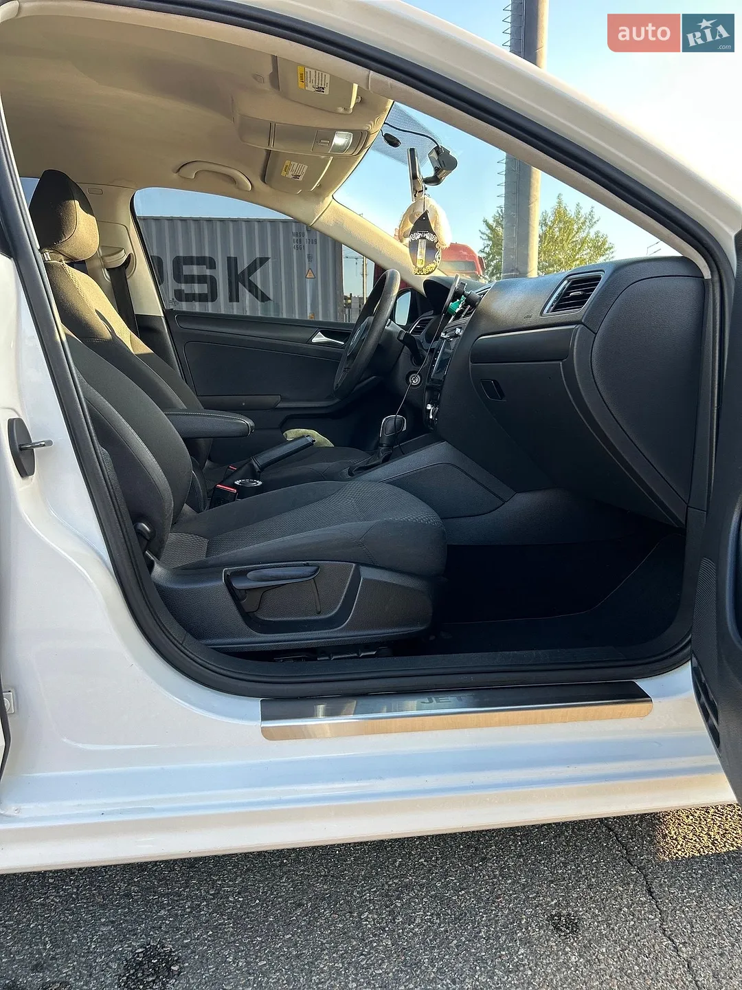 2011 Volkswagen Jetta - мініатюра 56