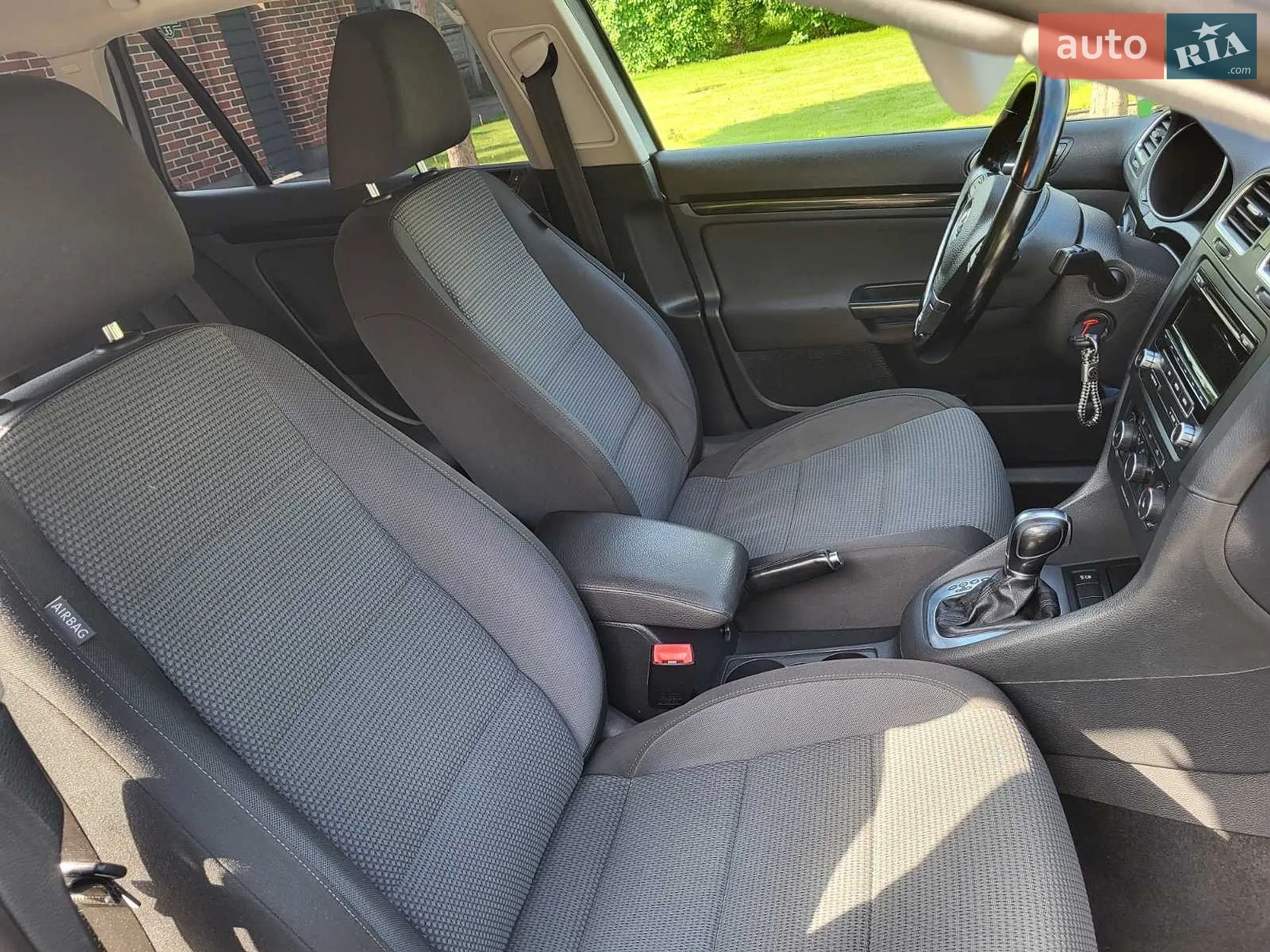 2012 Volkswagen Jetta - мініатюра 22