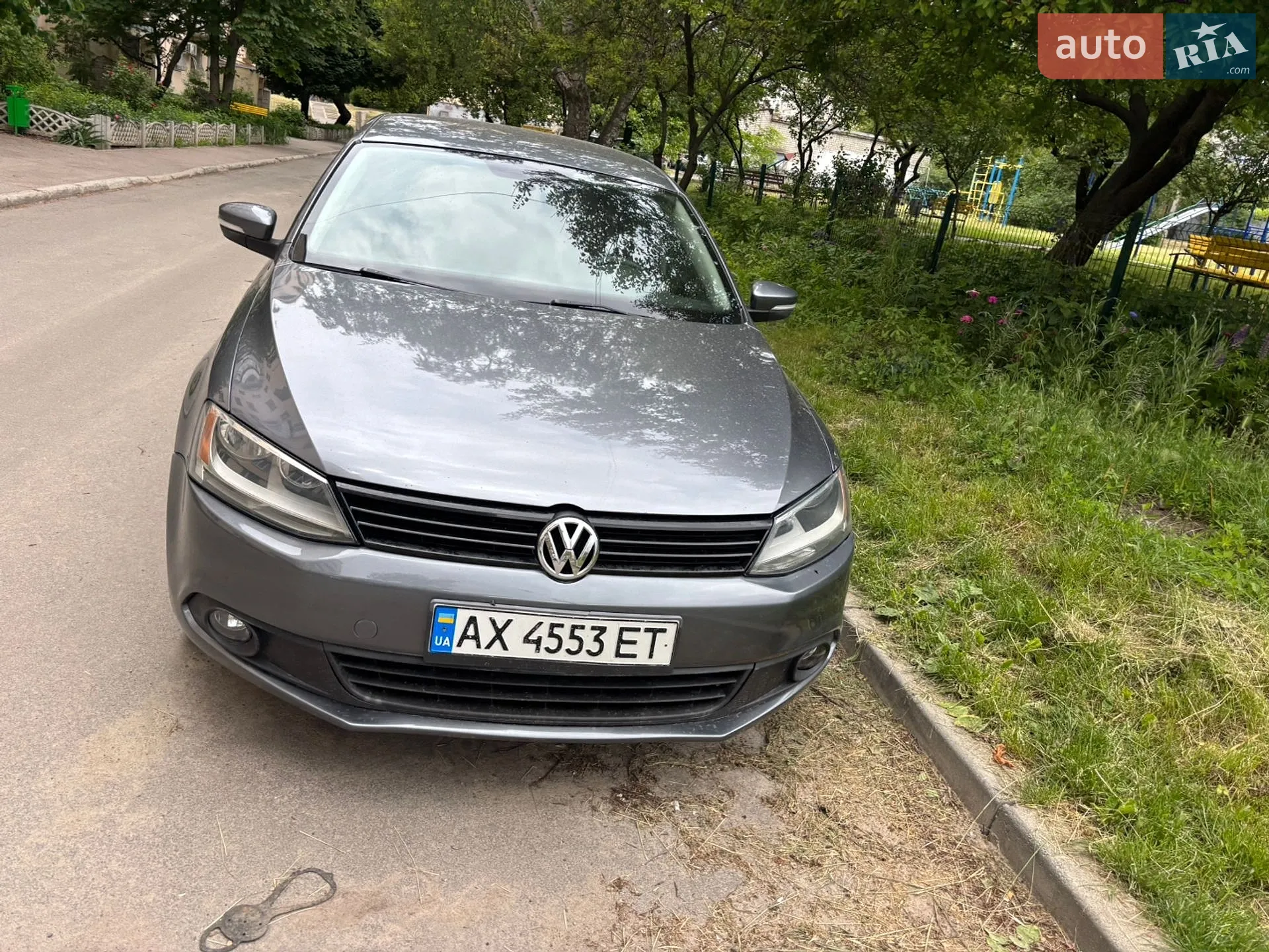 2011 Volkswagen Jetta - мініатюра 2